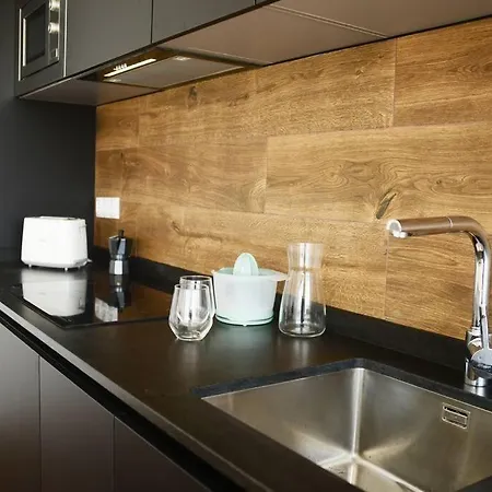 Βίλα Duna Colorada 4 *